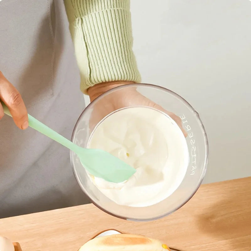 Heat-Resistant Silicone Baking Spatula – Non-Stick Butter & Cream Scraper for Cake Decorating